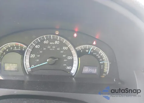 2014 Toyota Camry Se z USA, uszkodzony, nr VIN 4T1BF1FK2EU314976